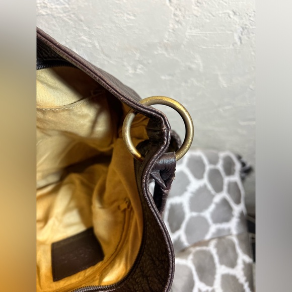 HOBO bag, lovely chocolate brown, lovely from my personal closet- she is great!! - Picture 13 of 16